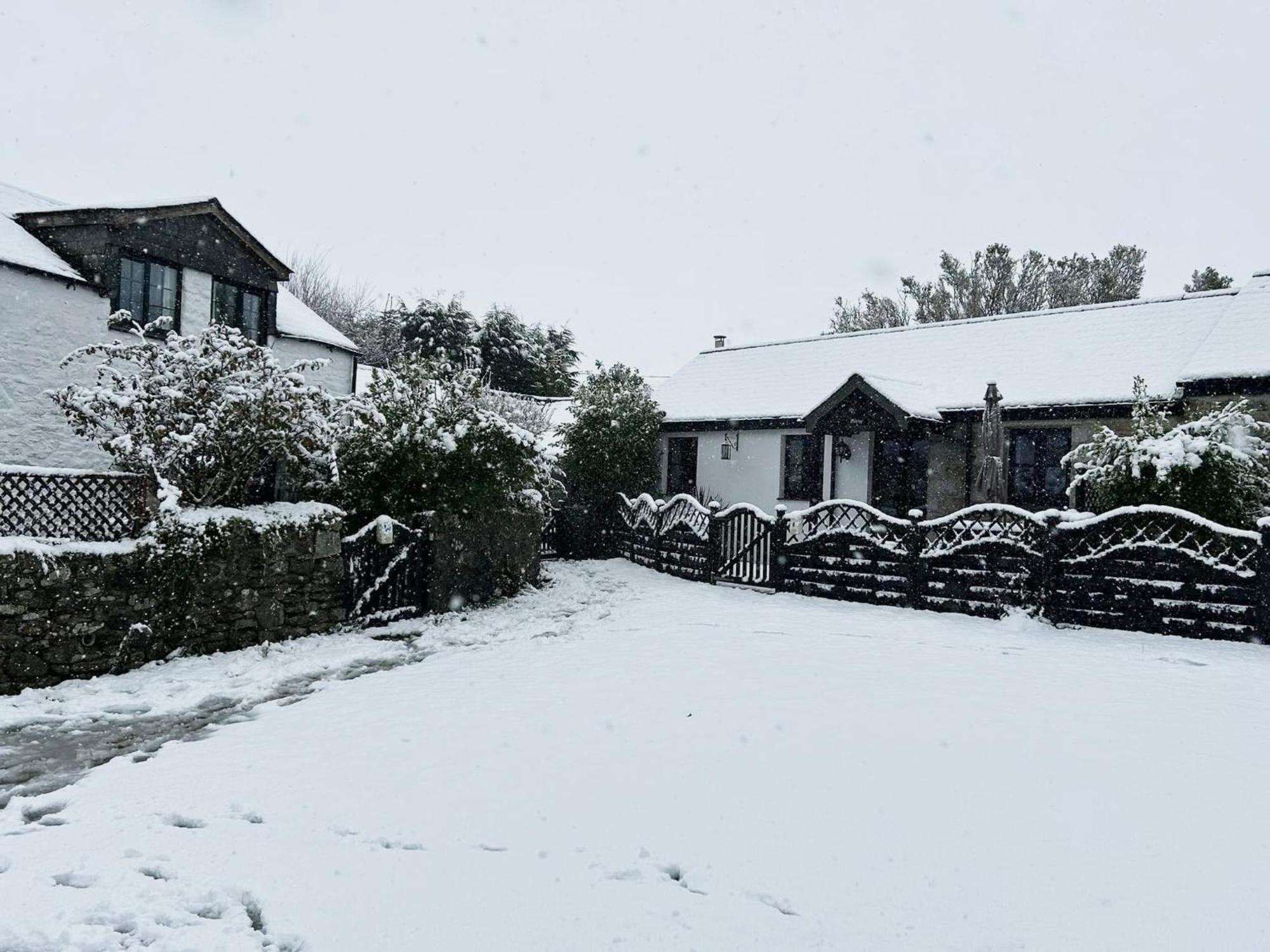 Hallagenna Cottages 博德明 外观 照片