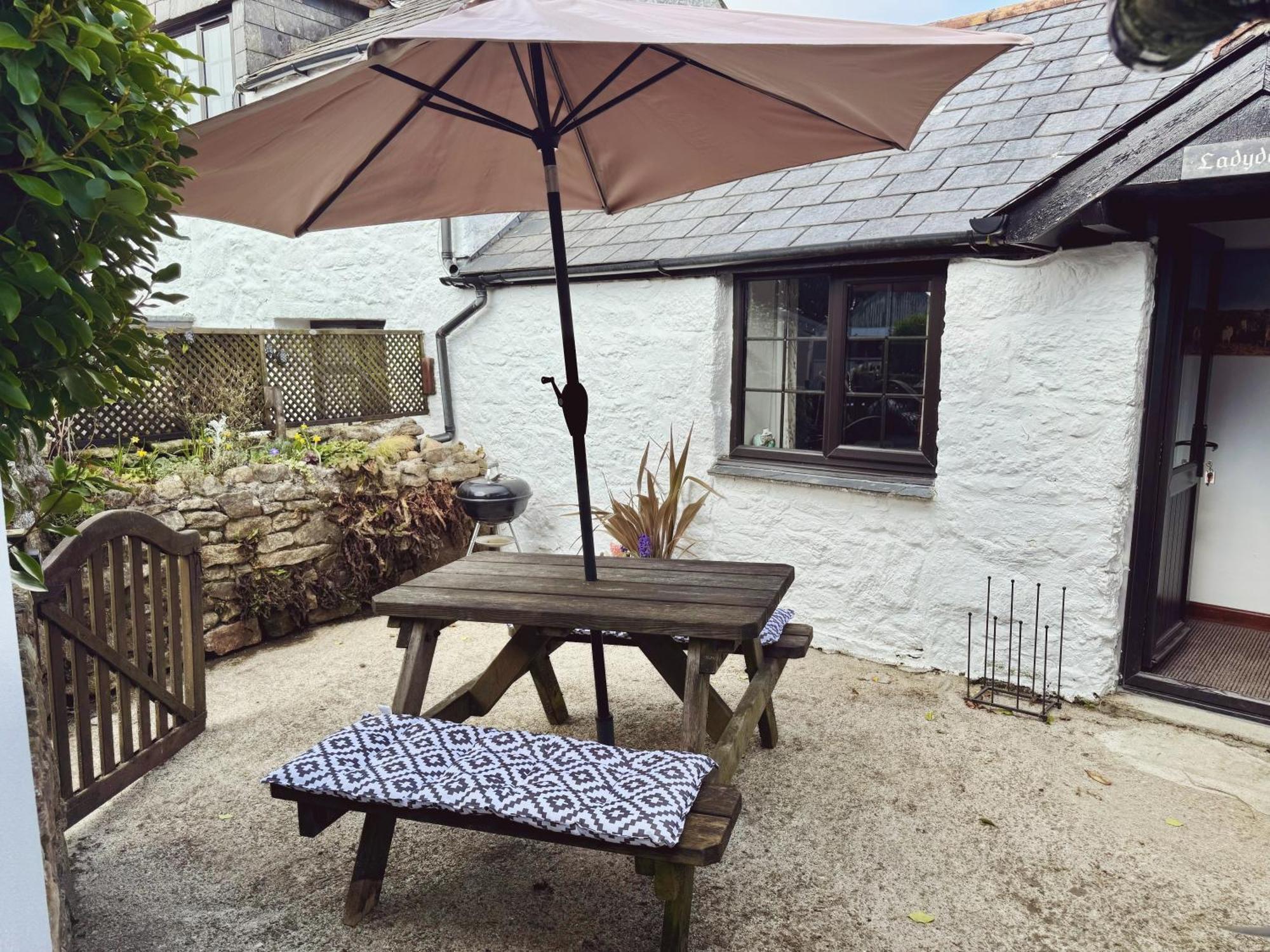 Hallagenna Cottages 博德明 外观 照片